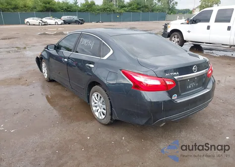 2017 Nissan Altima 2.5 S z USA, uszkodzony, nr VIN 1N4AL3AP7HN306481